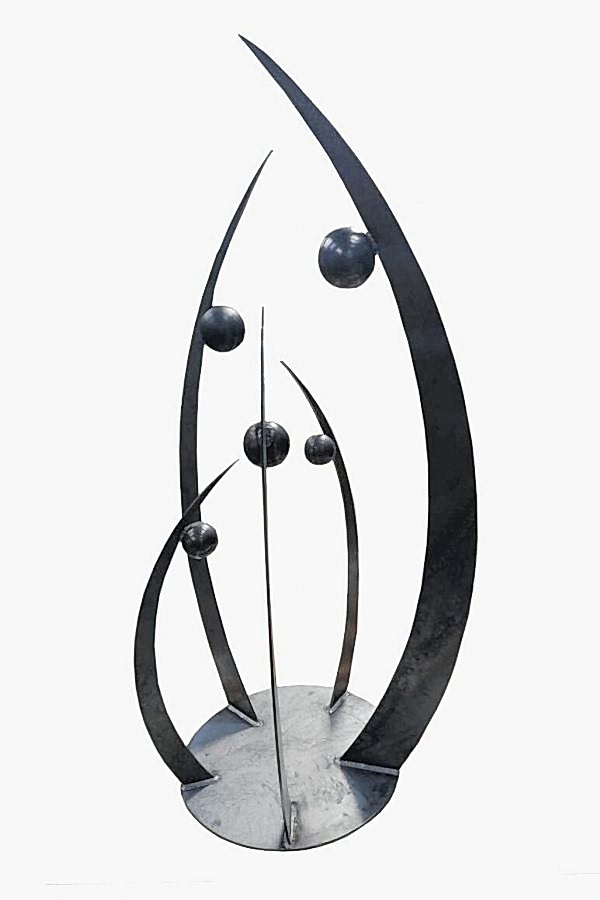 Garden Sculpture Abstract Family Style 5